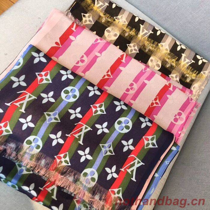 Louis Vuitton Scarf LVS00052